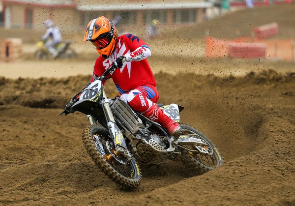 How to secure your sport bike against theft in urban UK areas?